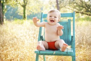 baby, sitting, smiling-3386242.jpg